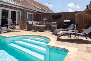 Patio/pool- click for photo gallery